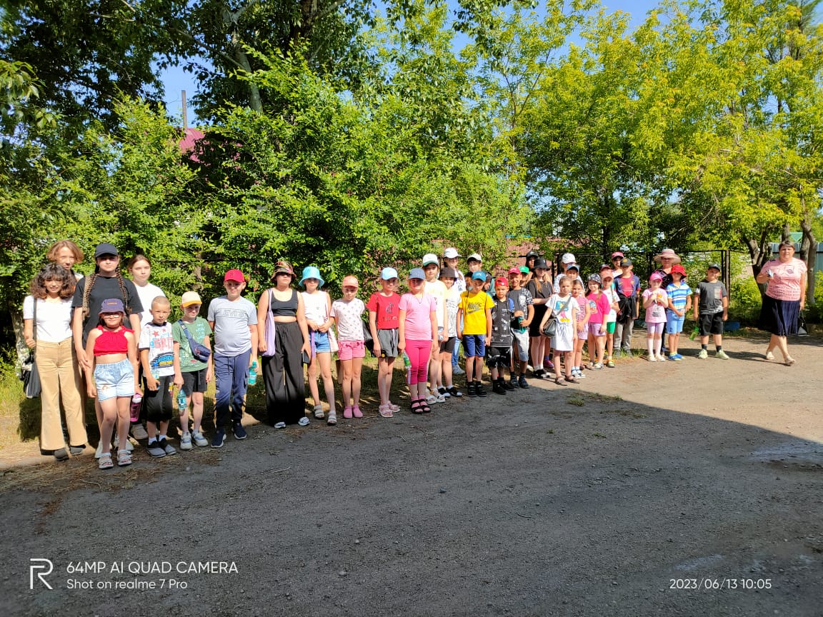 Пришкольный лагерь «Радуга» начал свою работу 13 июня..